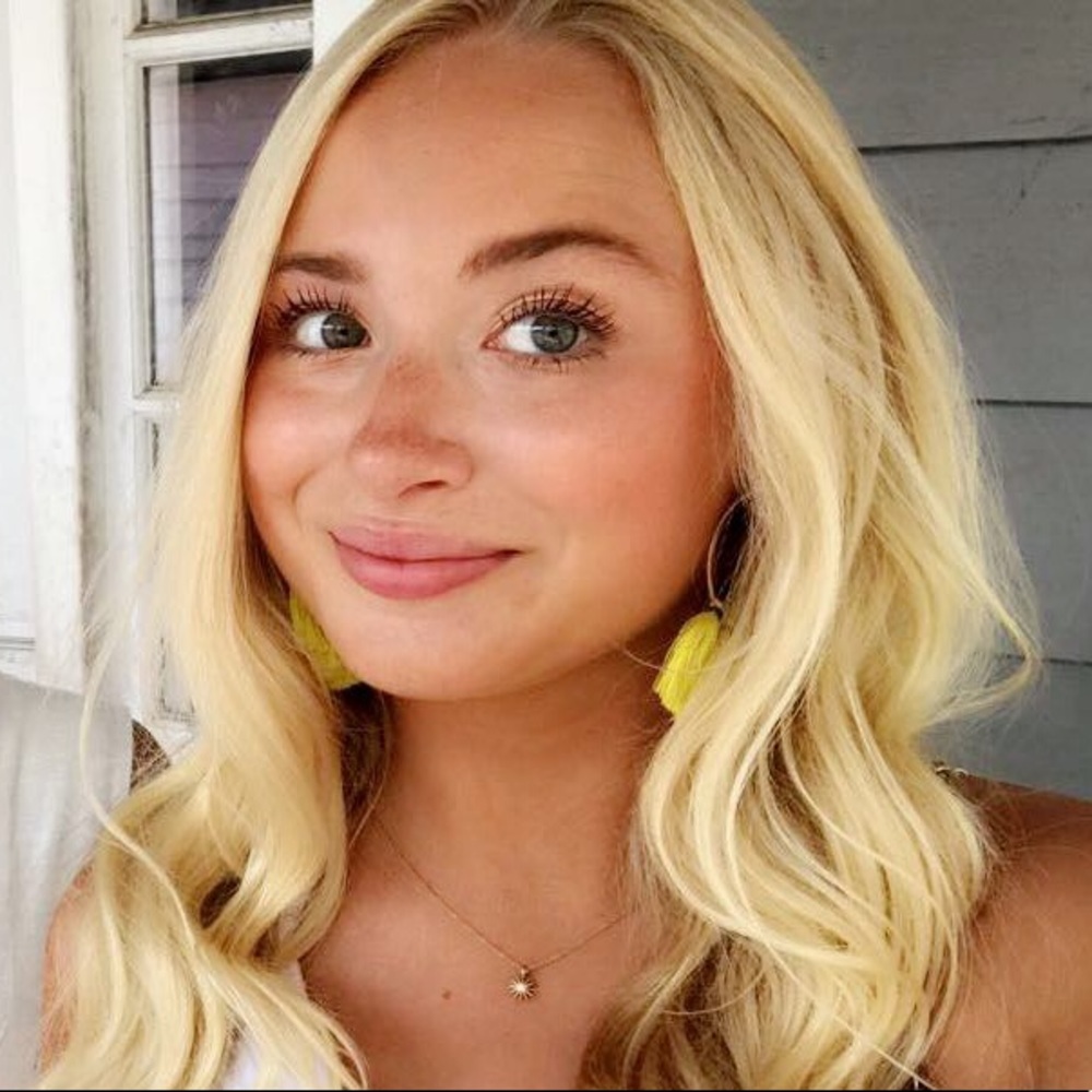 Meet your Posher, Sarah grace